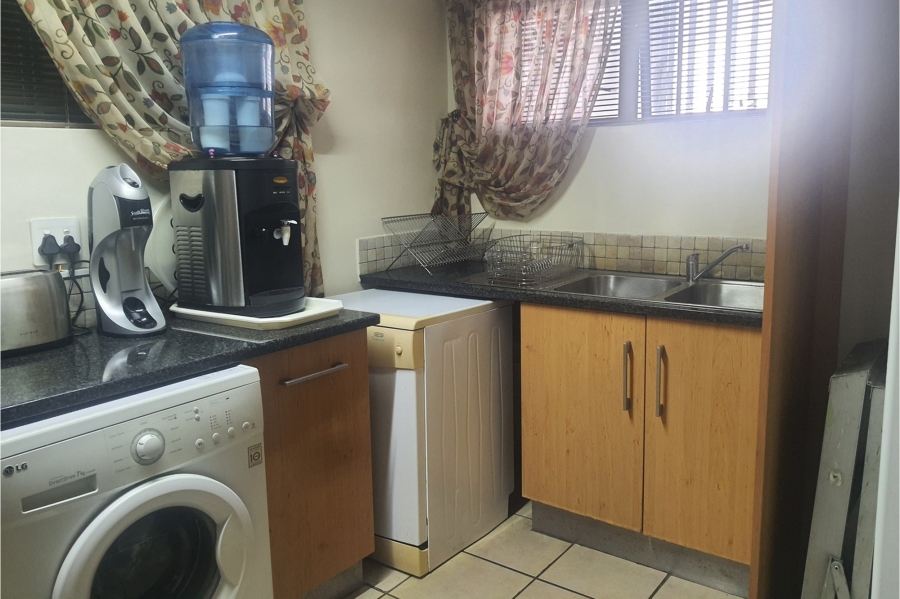 3 Bedroom Property for Sale in Mossel Bay Central Western Cape